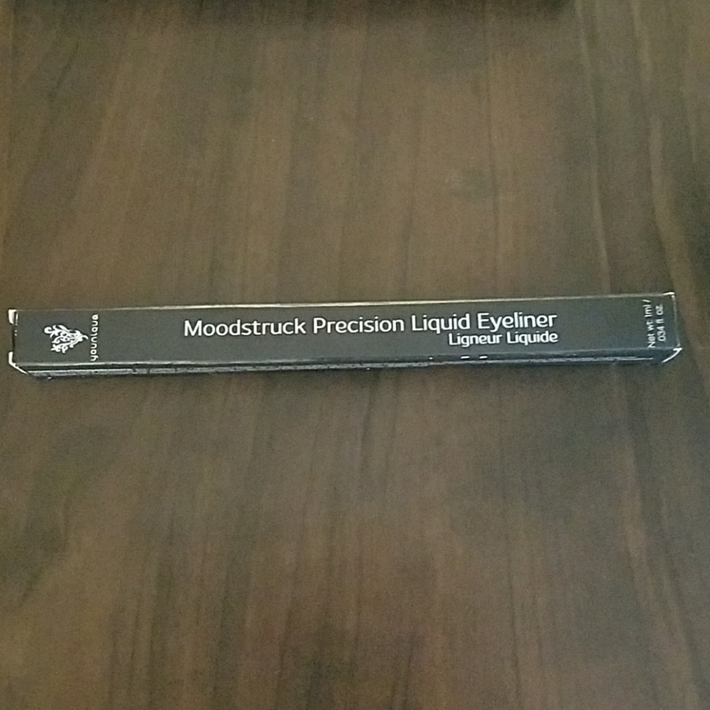 NIB! Moodstruck Precision Liquid Eyeliner